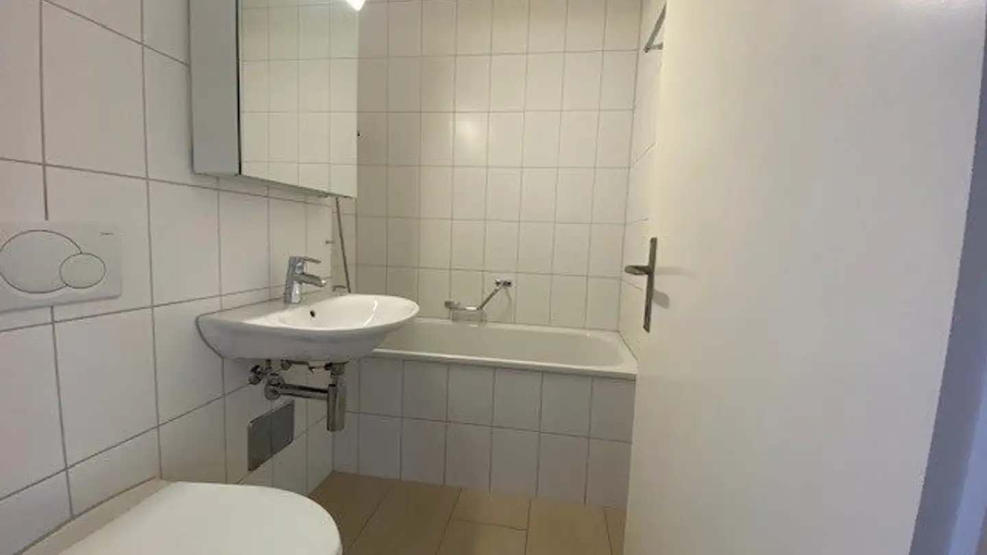 Apartment for rent - Bifangstrasse 3, 4153 Reinach BL - Photo 3