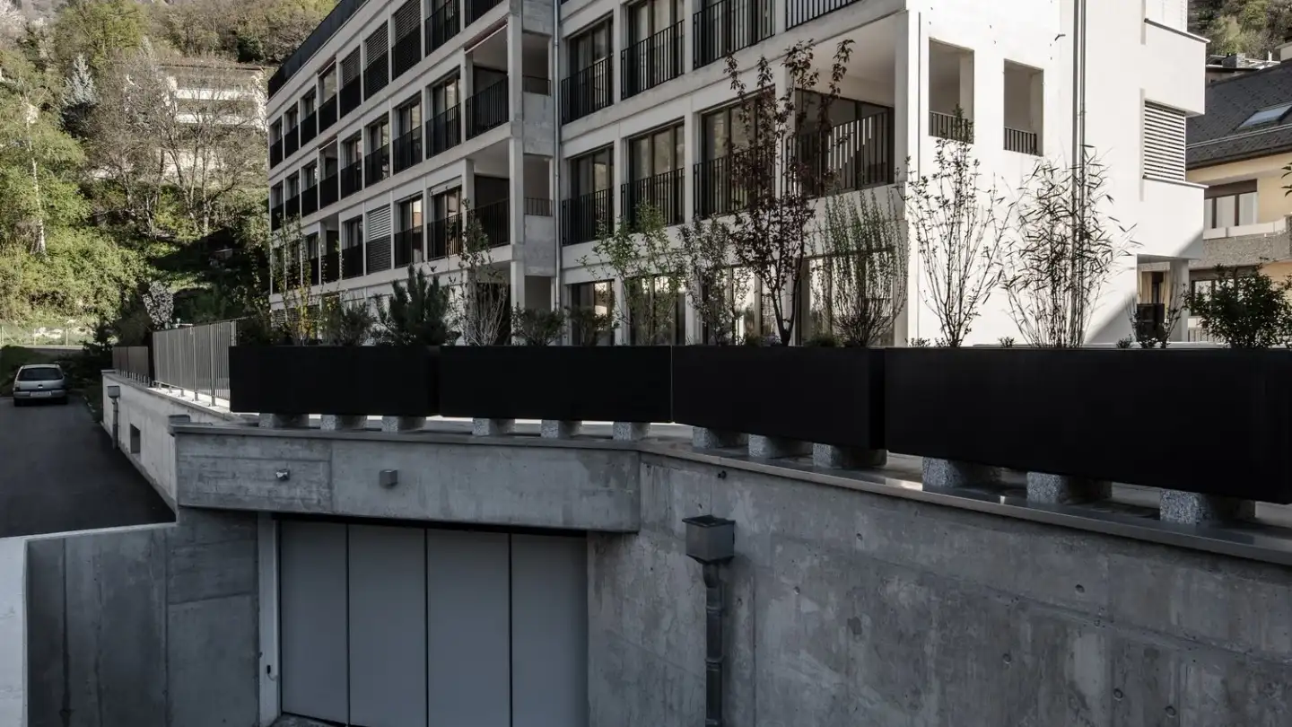 Underground parking space for rent - Landstrasse 25, 3904 Naters - Photo 2