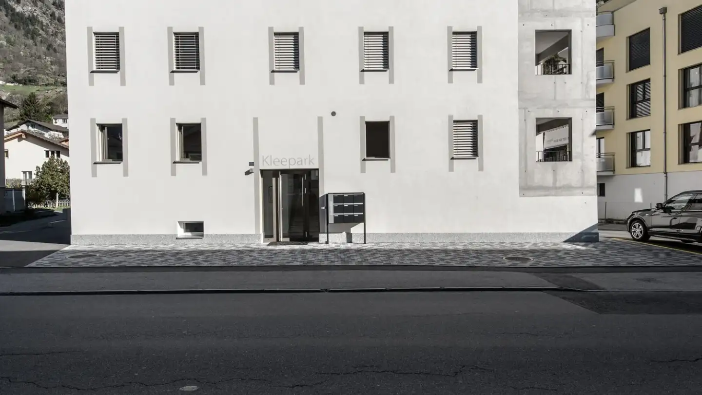 Underground parking space for rent - Landstrasse 25, 3904 Naters - Photo 3
