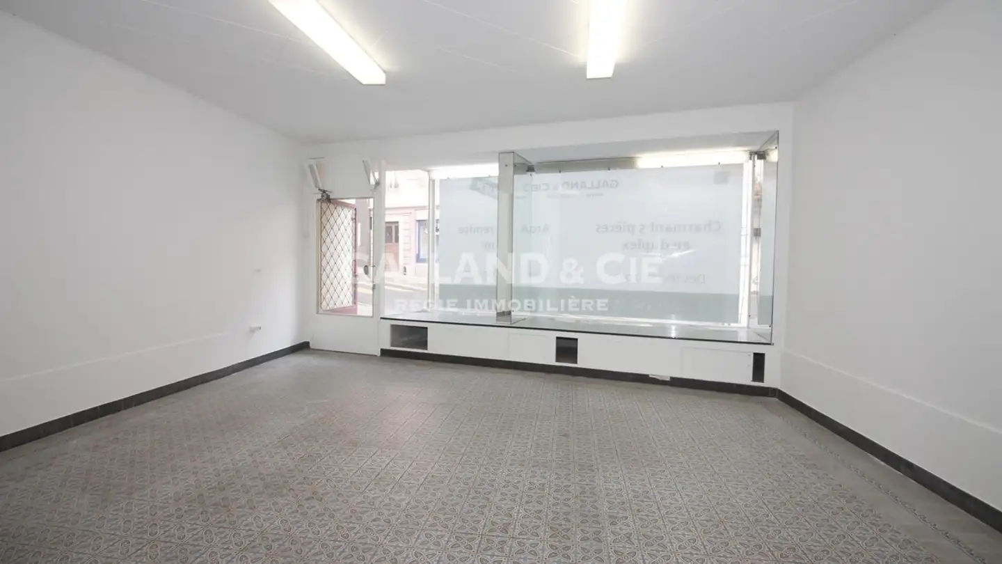 Negozio in affitto - Ruelle Des Chevaliers, 1350 Orbe - Photo 2