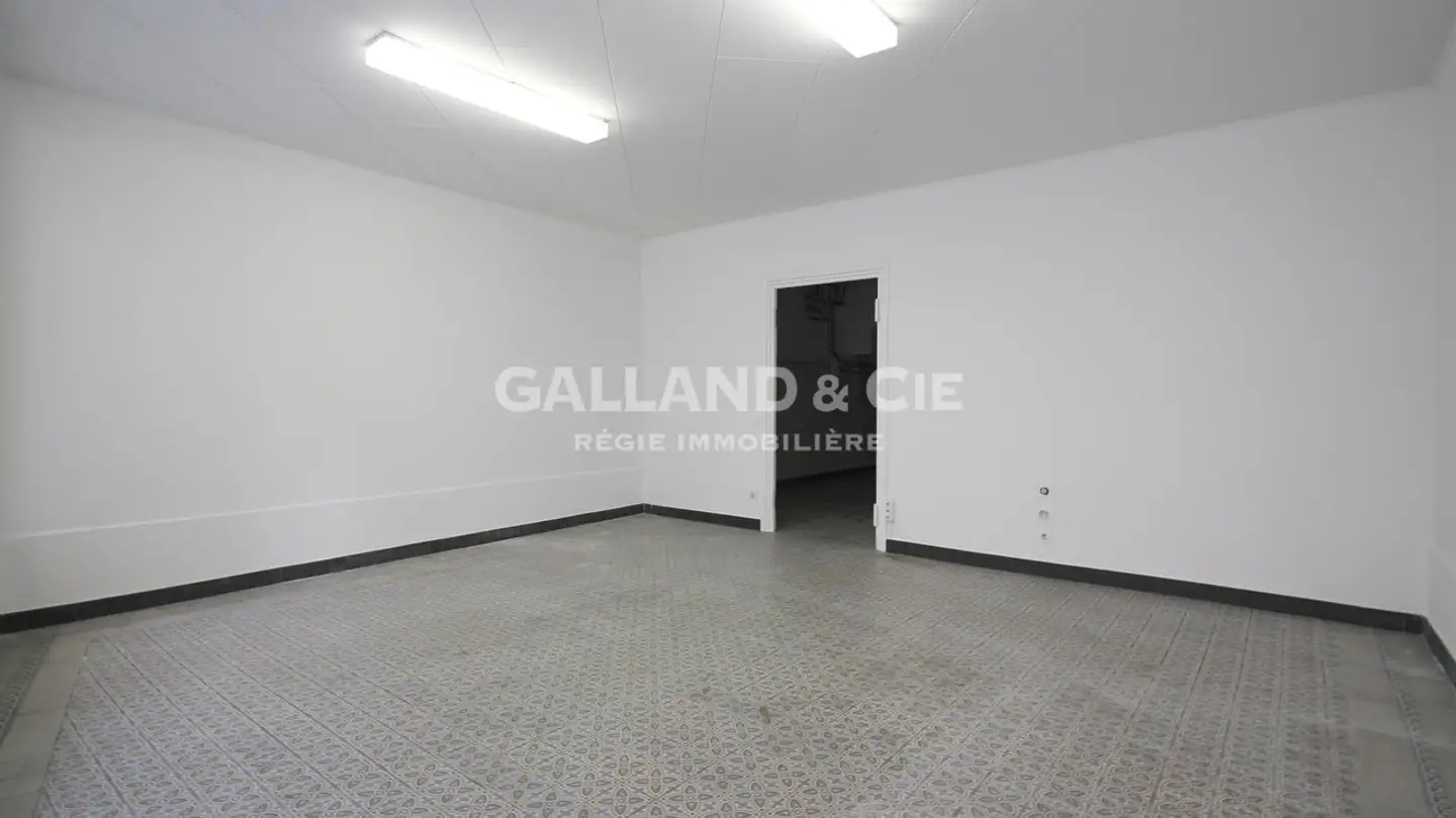 Negozio in affitto - Ruelle Des Chevaliers, 1350 Orbe - Photo 3