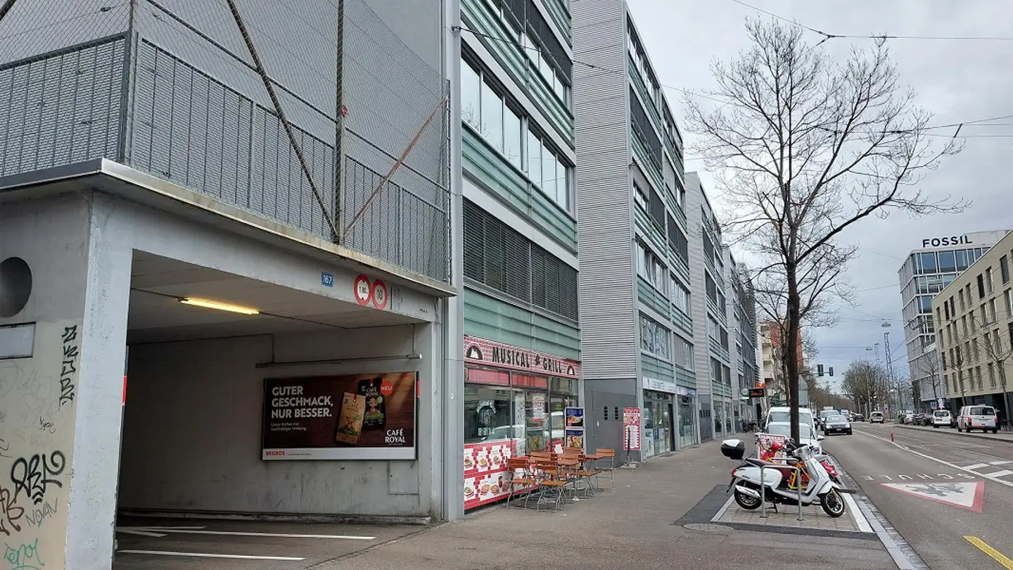 Tiefgaragenstellplatz mieten - Riehenring 167, 4058 Basel