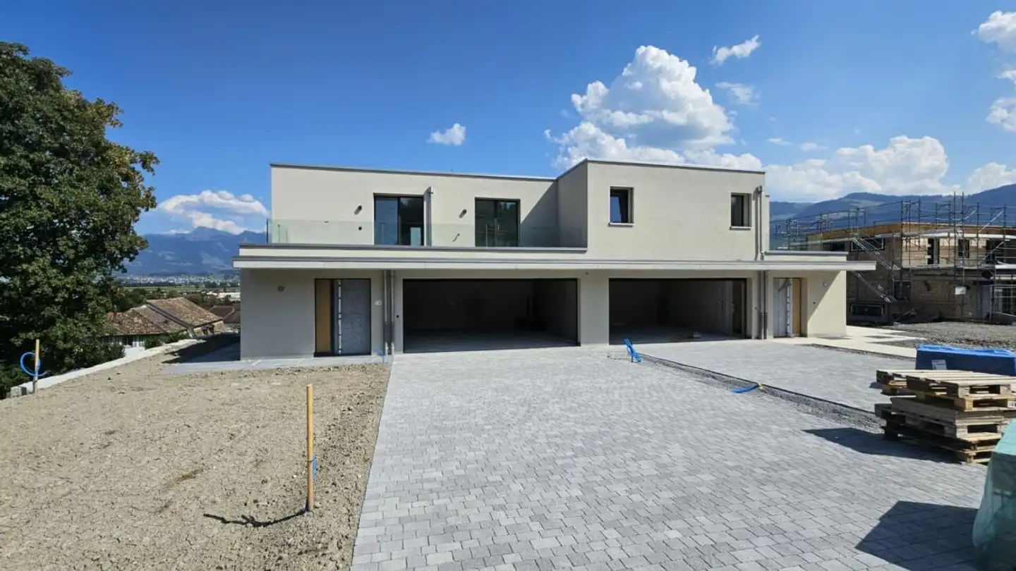 Casa singola in vendita - Chlifeldstrasse 9, 8856 Tuggen