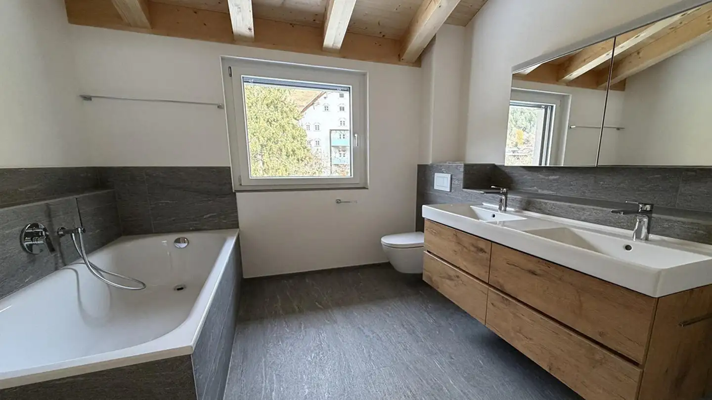 Apartment for sale - Aräljawäg, 7214 Grüsch - Photo 2