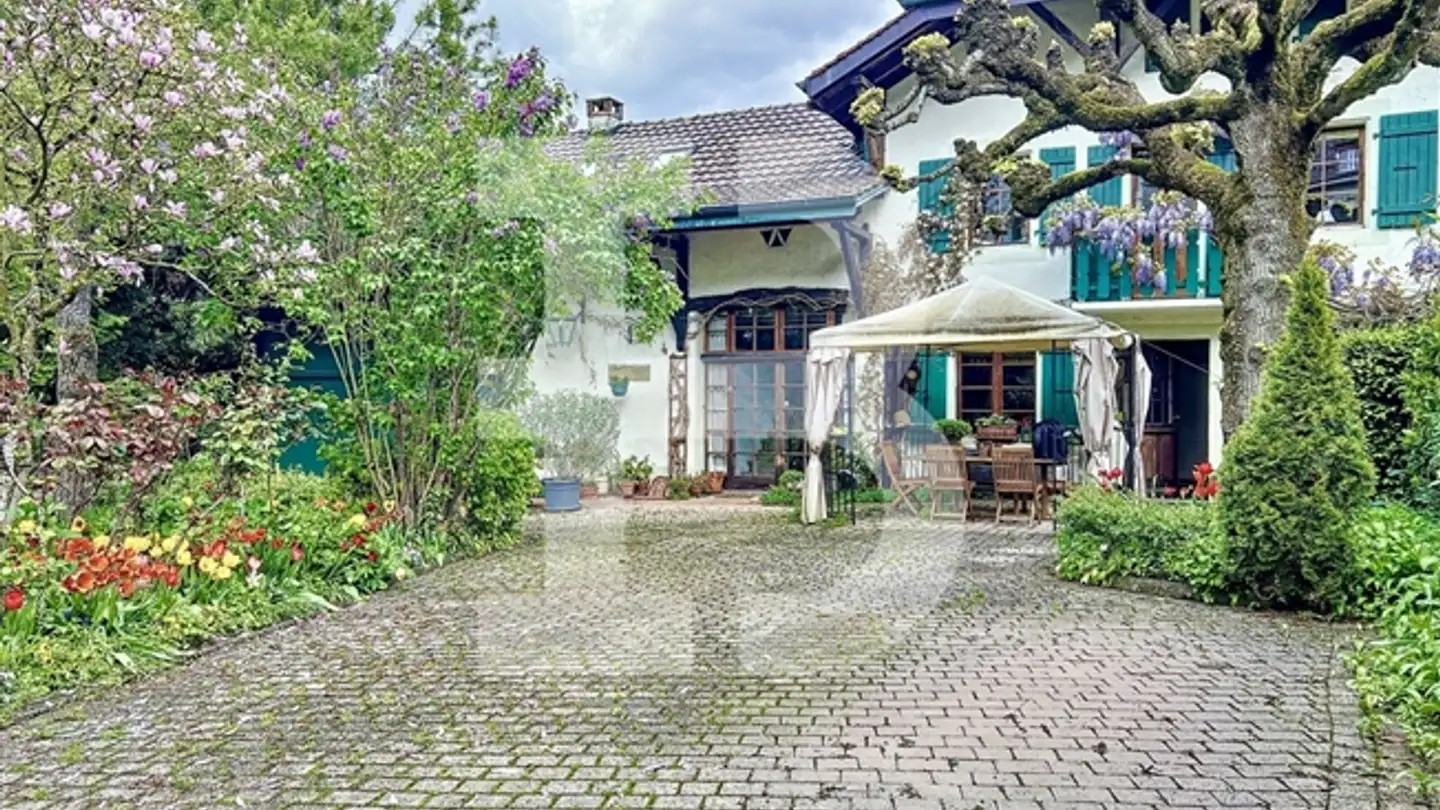 Single house for sale - 1233 Bernex