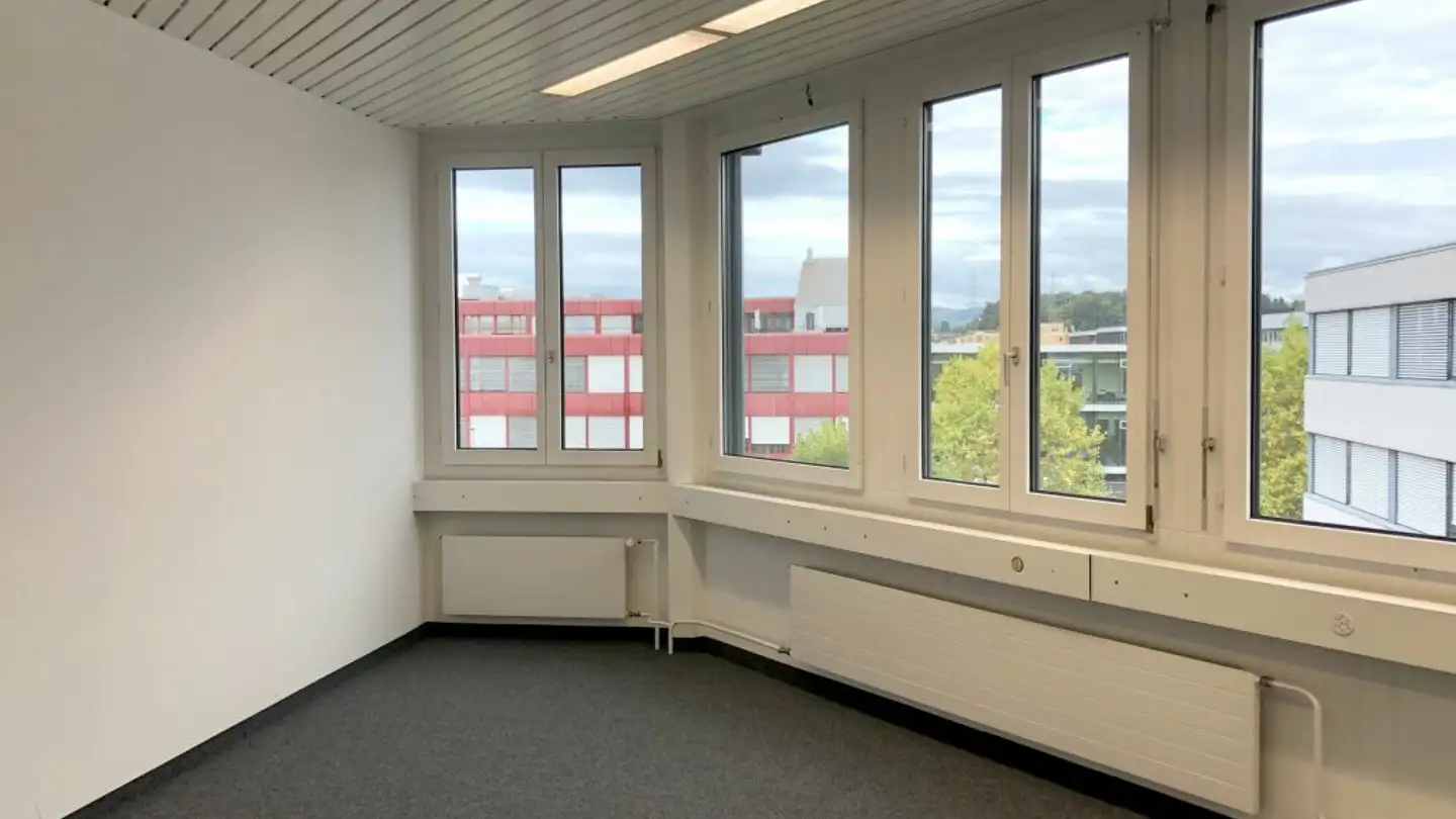 Bureau à louer - Hinterbergstrasse 28, 6312 Steinhausen - Photo 3