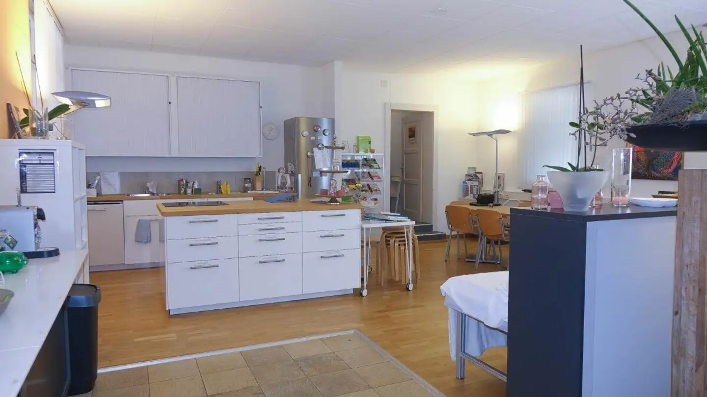 Gewerbe mieten - Stationsstrasse 1, 8442 Hettlingen - Foto 3