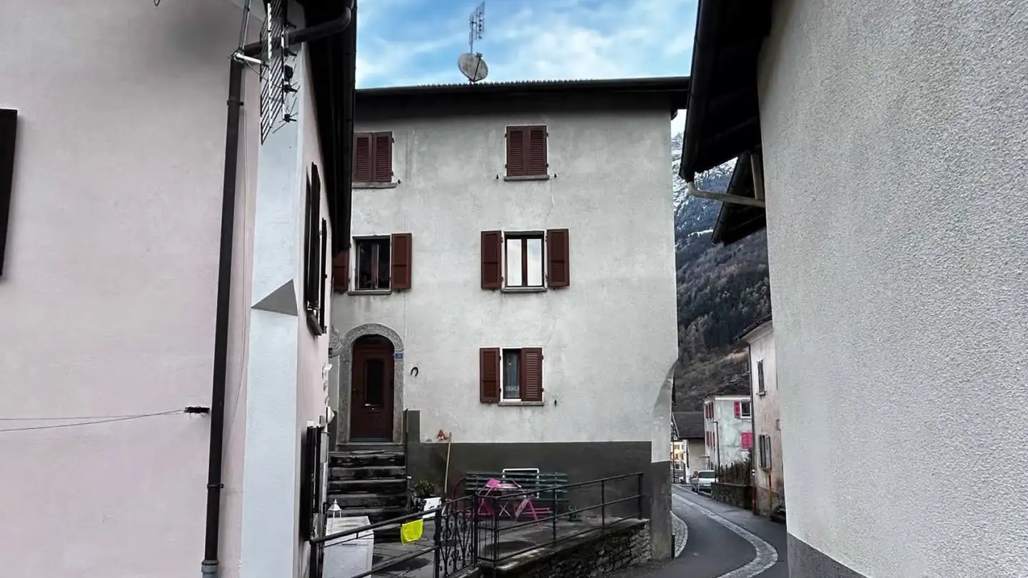 Wohnung mieten - Strada de la Géisa 16, 6563 Mesocco