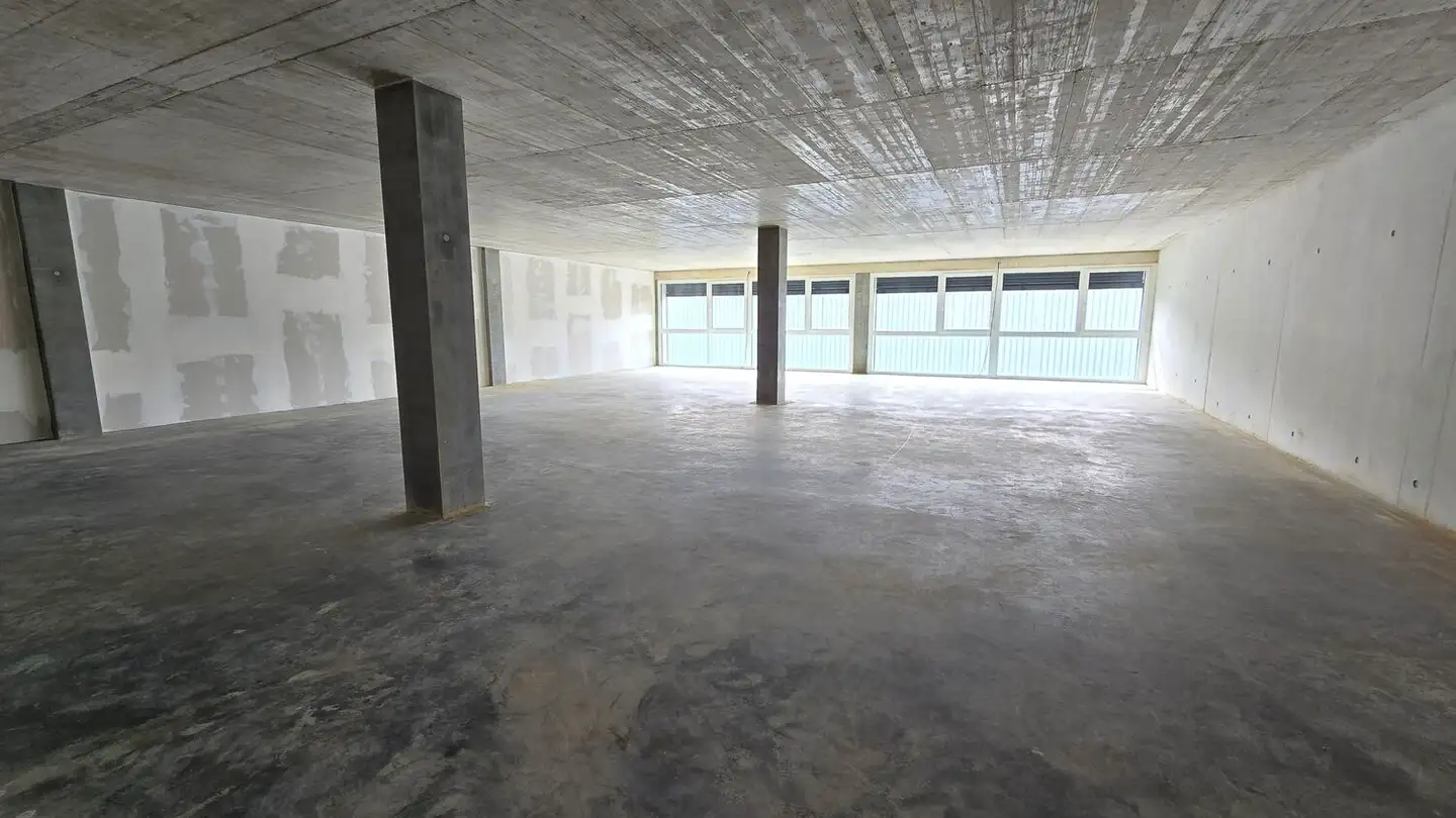 Mischgenutztes Gebäude mieten - Route Du Léman 33, 1907 Saxon