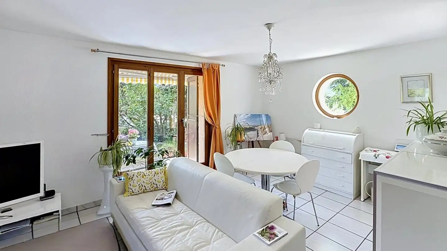 Immeuble mixte à vendre - 1867 Ollon VD