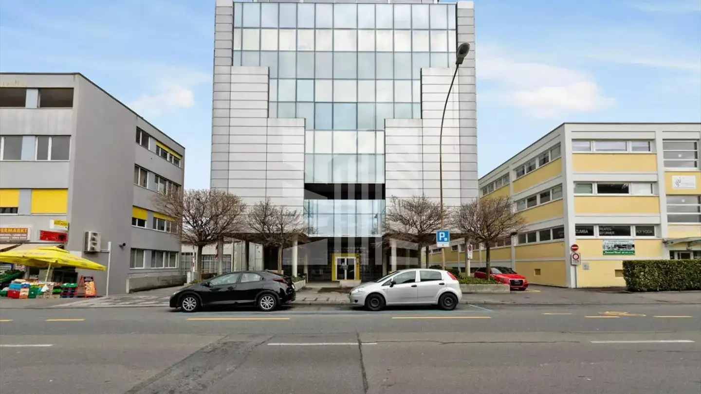 Mischgenutztes Gebäude mieten - Avenue De Longemalle 9, 1020 Renens VD