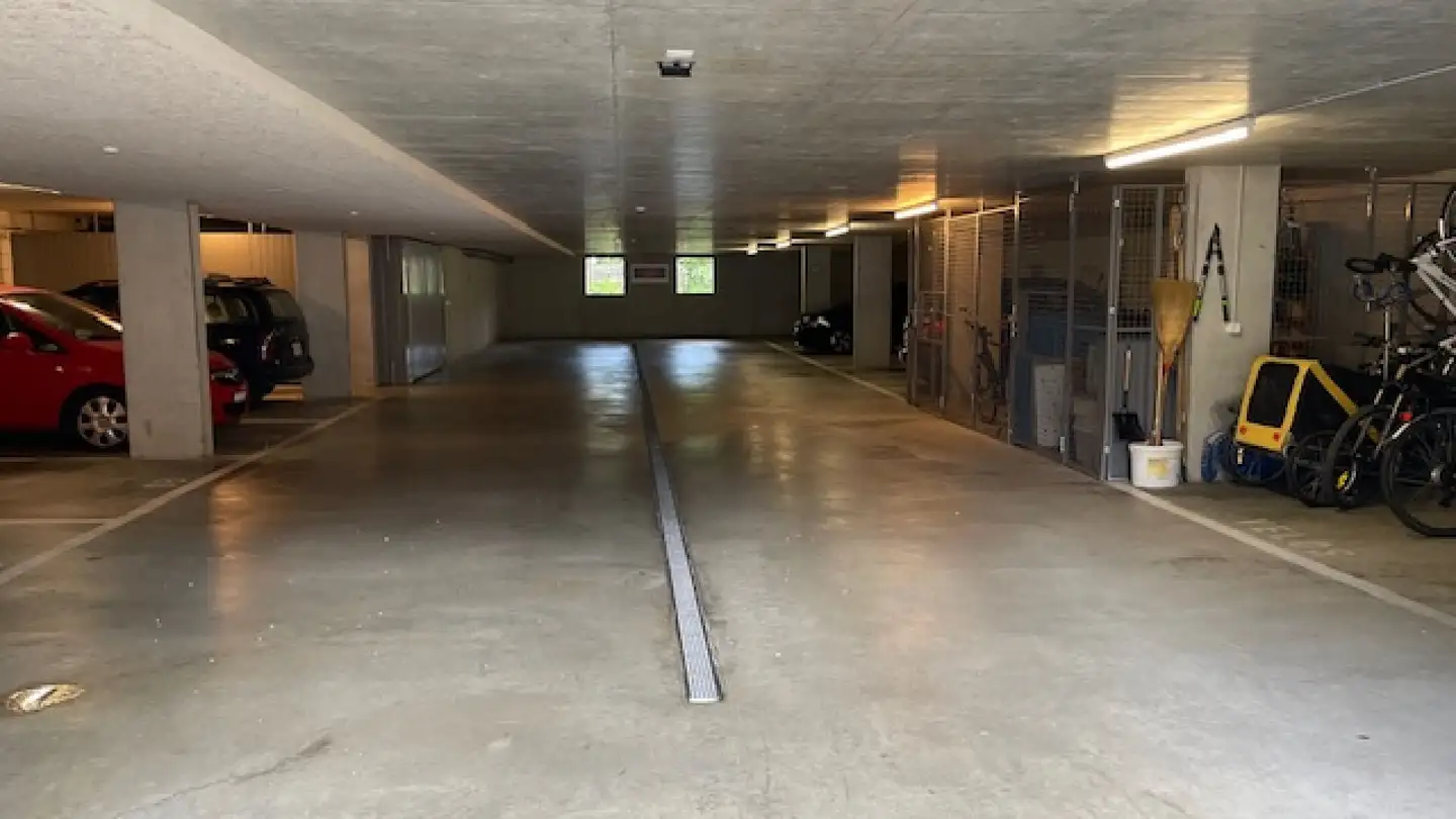 Place de parking souterraine à vendre - Hauptstrasse 12a, 2555 Brügg BE - Photo 3