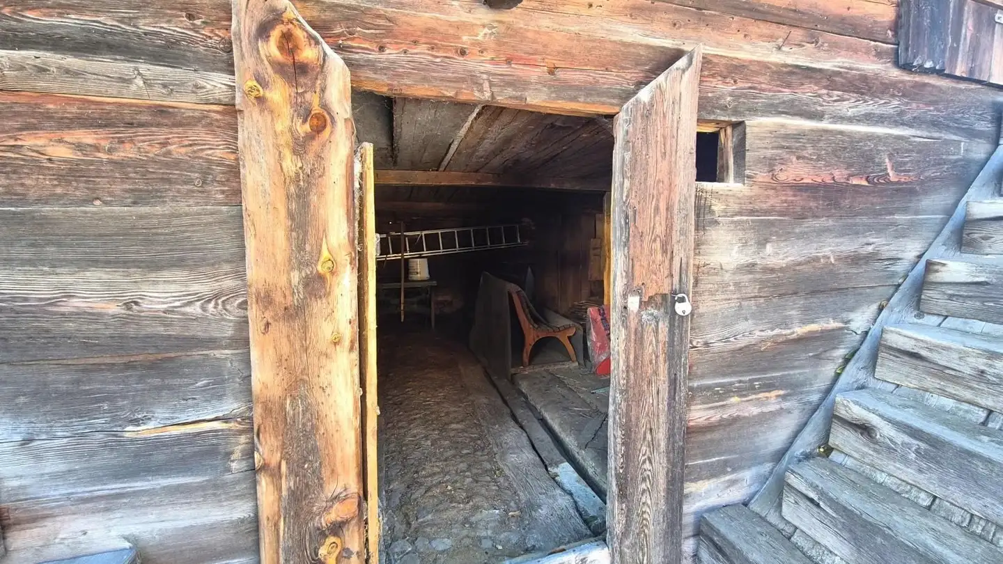 Chalet for sale - Obereggstrasse, 3984 Fiesch - Photo 4