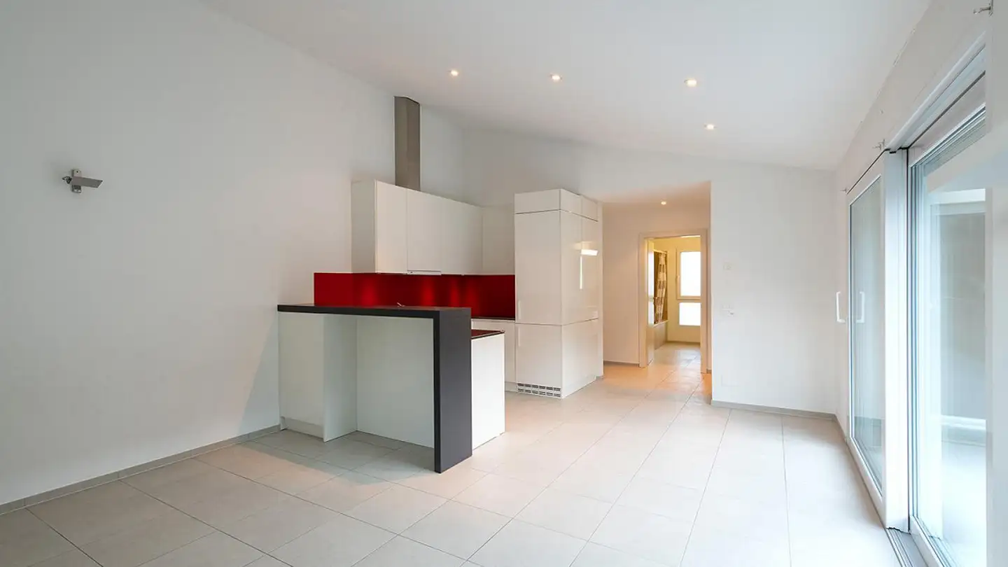 Wohnung mieten - Via Stazione 10, 6592 S. Antonino - Foto 2