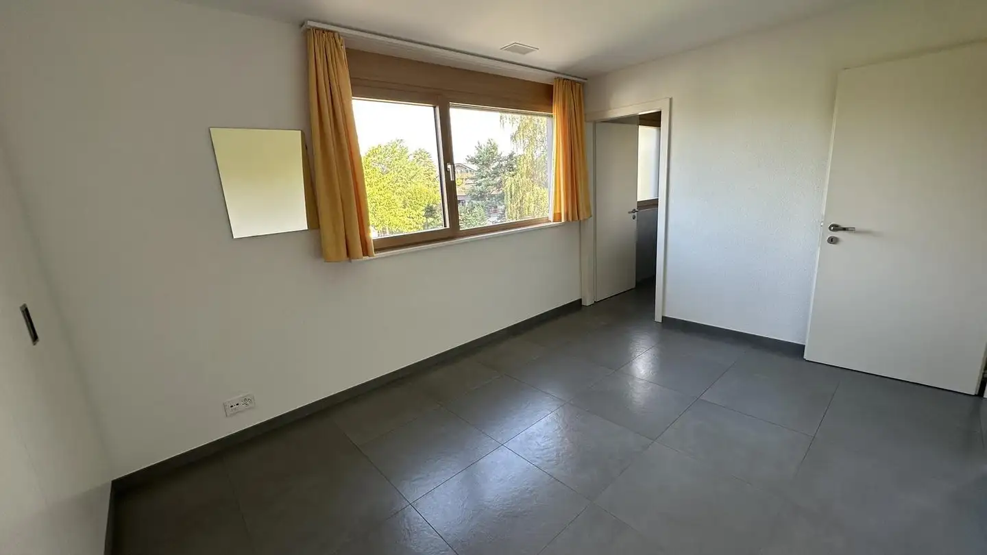 Apartment for rent - Chemin De L'ochettaz 14a, 1025 St-Sulpice VD - Photo 3