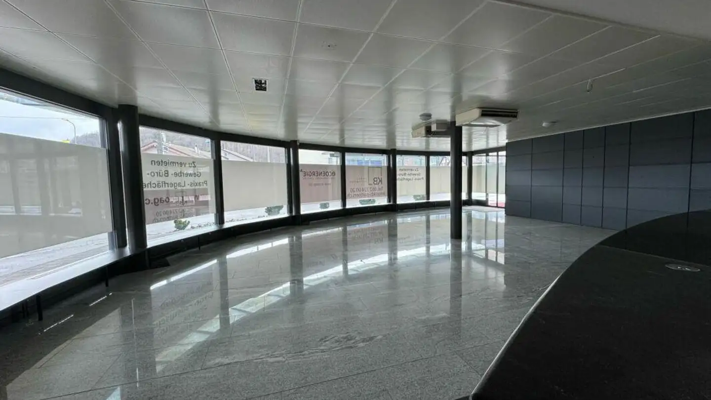 Spazio pubblicitario in affitto - Aarauerstrasse 7, 5040 Schöftland - Foto 4
