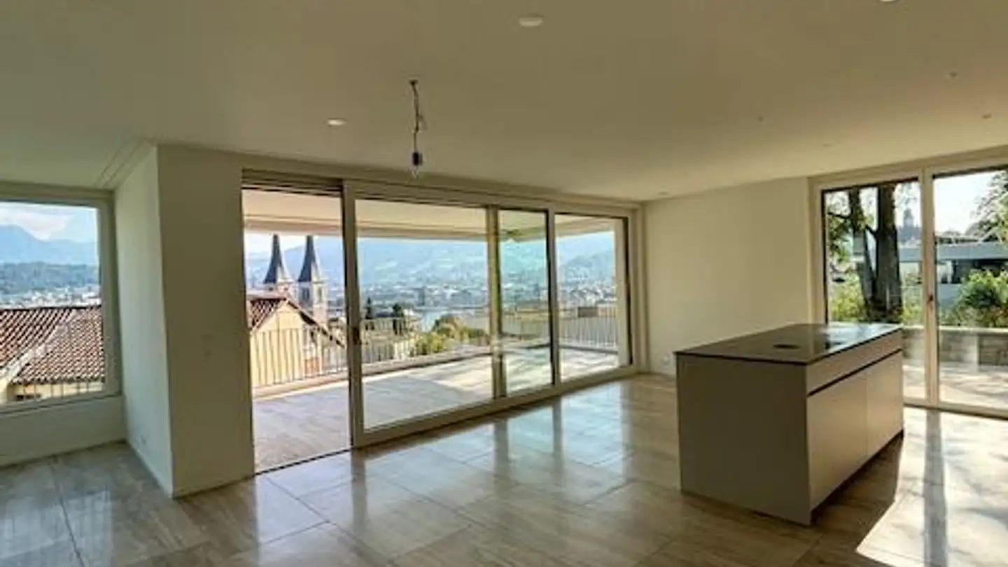 Appartamento in affitto - Felsbergstrasse 9, 6006 Luzern - Photo 2