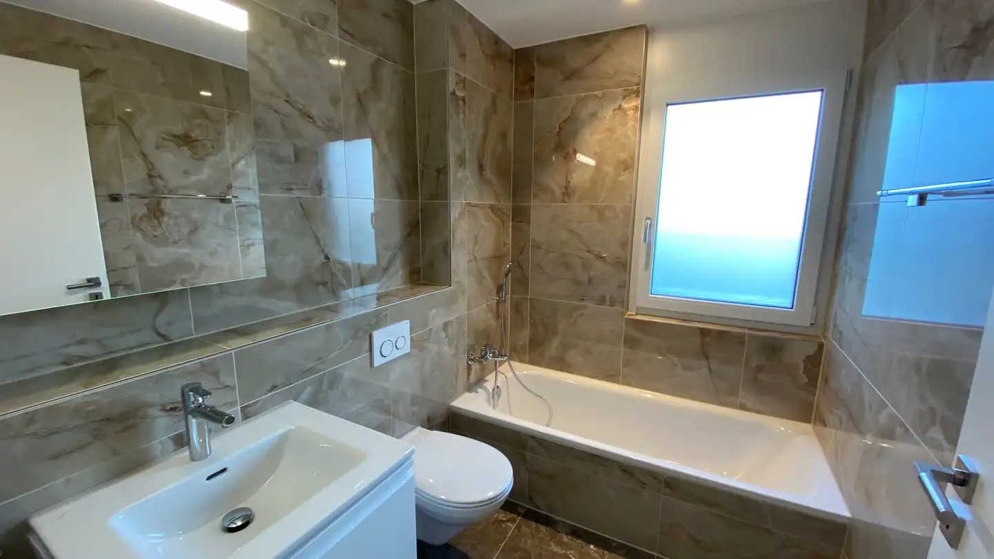 Appartement à louer - Breitgartenstrasse 6b, 4226 Breitenbach - Photo 2