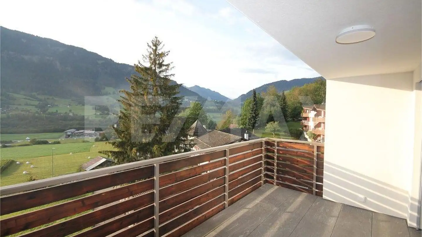 Apartment for rent - Via Caglia Liunga, 7151 Schluein - Photo 2