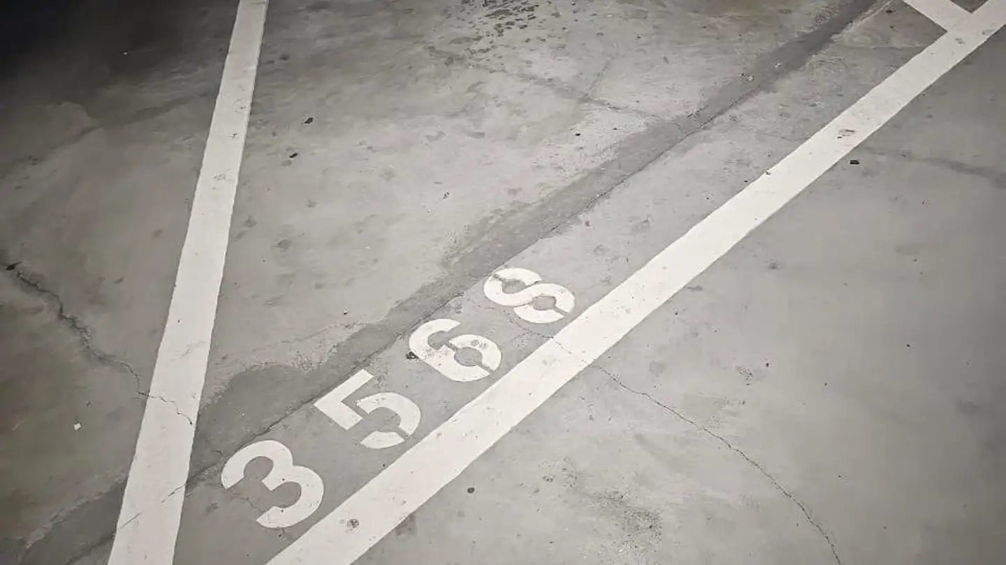 Underground parking space for rent - Promenade De L' Europe 25, 1203 Genève