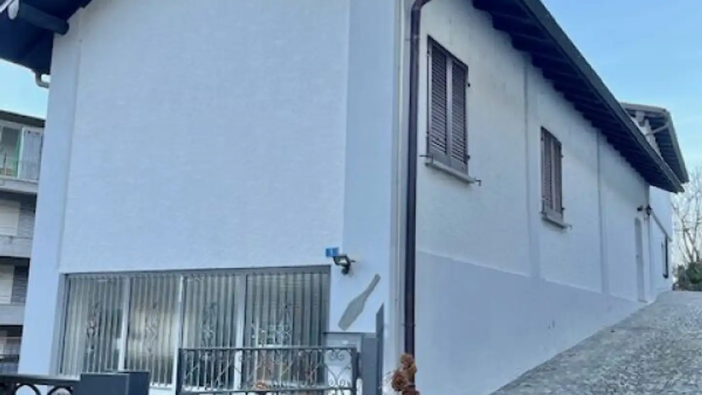 Mehrfamilienhaus kaufen - La Strécia Da Recavölt, 6574 Vira (Gambarogno)
