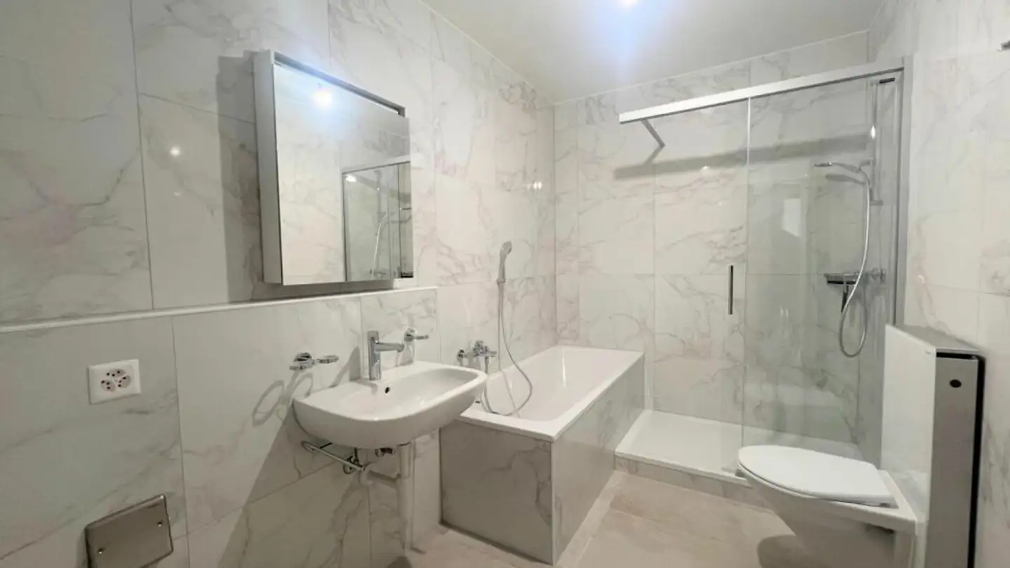 Apartment for rent - Rue des Jeanneret 26, 2400 Le Locle - Photo 4