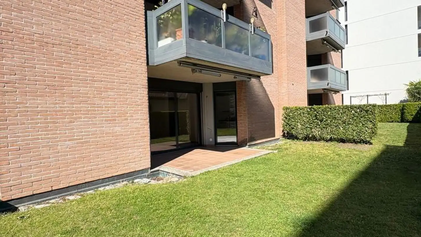 Appartement à louer - Vicolo Fontile 7, 6648 Minusio