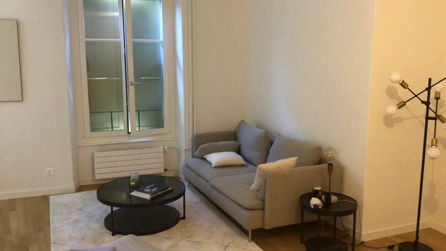 Wohnung mieten - Rue Du Seyon 25, 2000 Neuchâtel - Foto 2