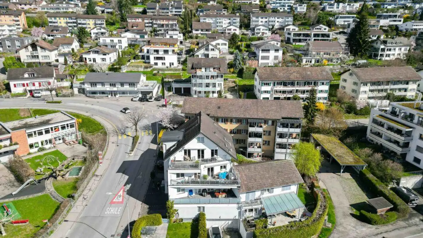 Appartamento in affitto - Lenggiserstrasse, 8645 Jona - Photo 3