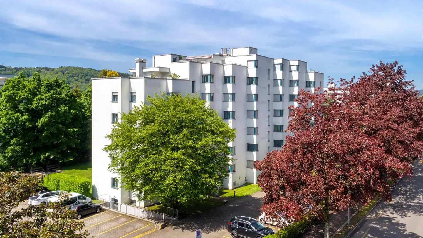 Place de parking extérieure à louer - Kirchweg 41a, 5415 Nussbaumen AG