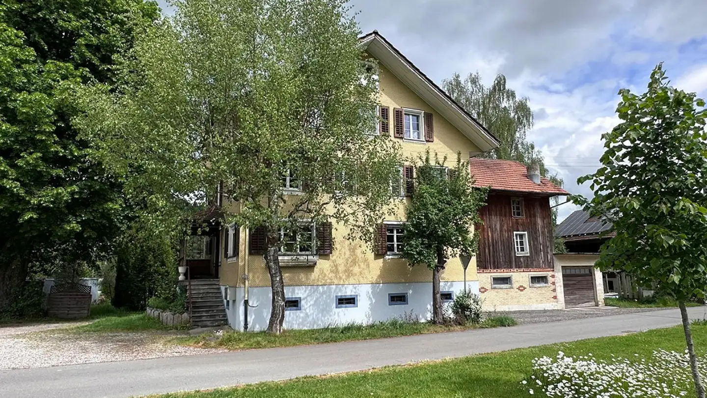 Residential building for sale - Im Feld 1, 6102 Malters