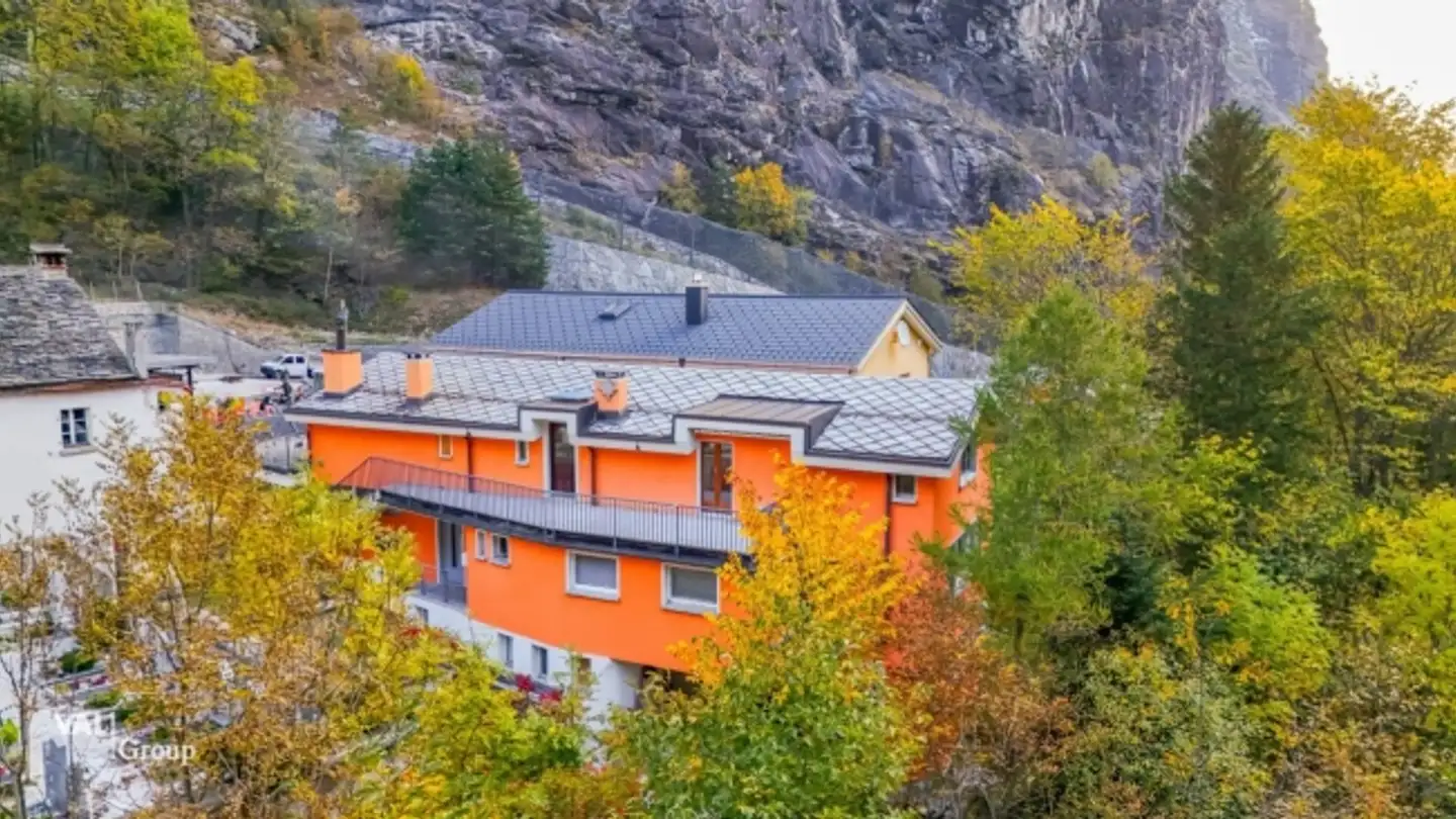 Residential building for sale - 3907 Simplon Dorf