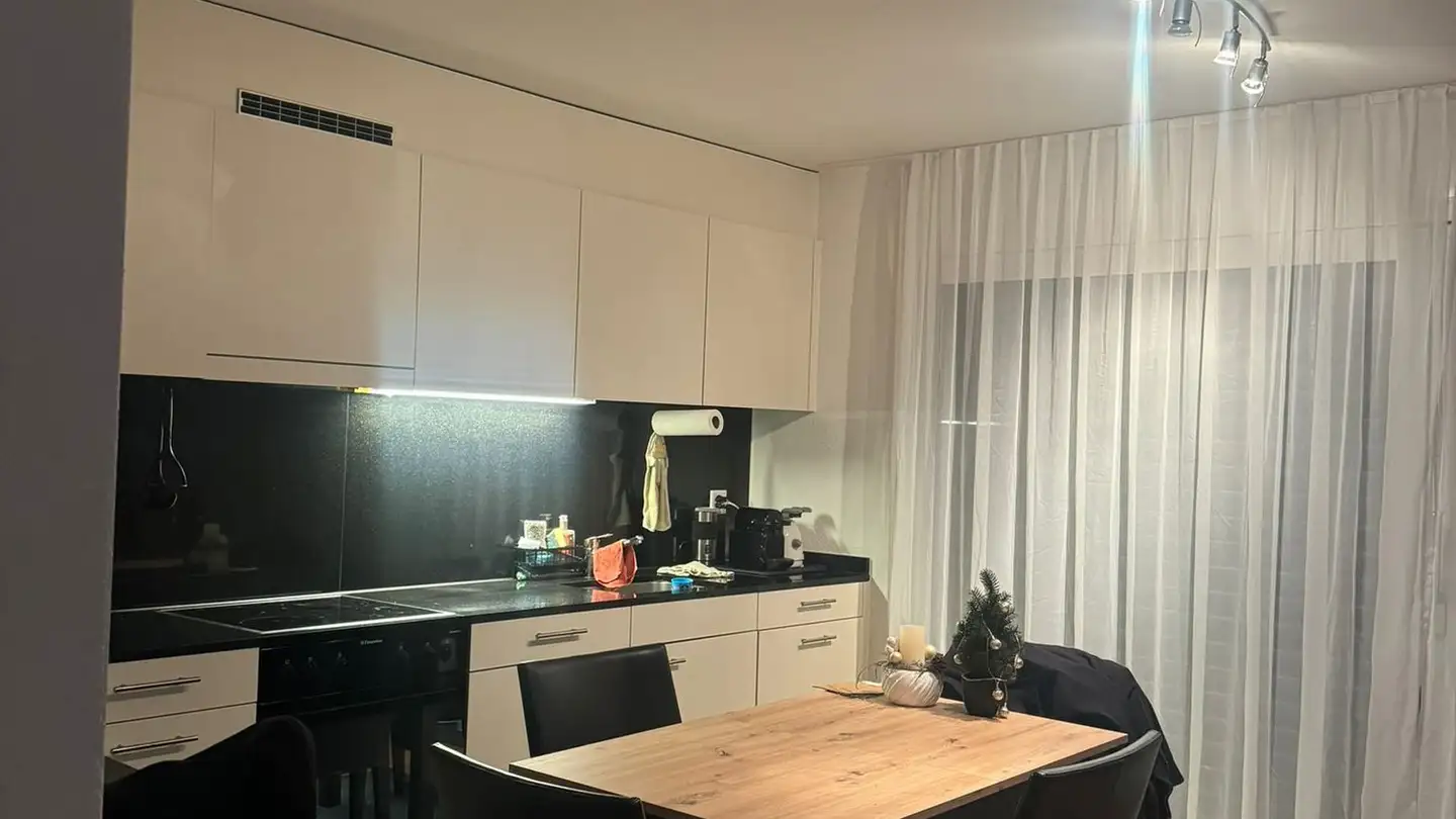 Wohnung mieten - 8108 Dällikon - Foto 2