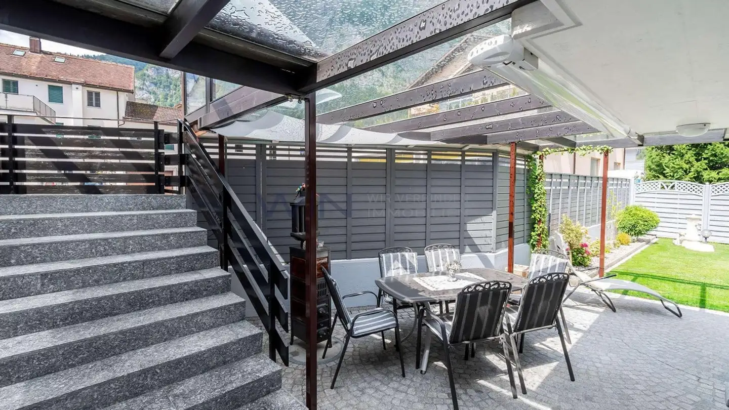 Single house for sale - 8754 Netstal