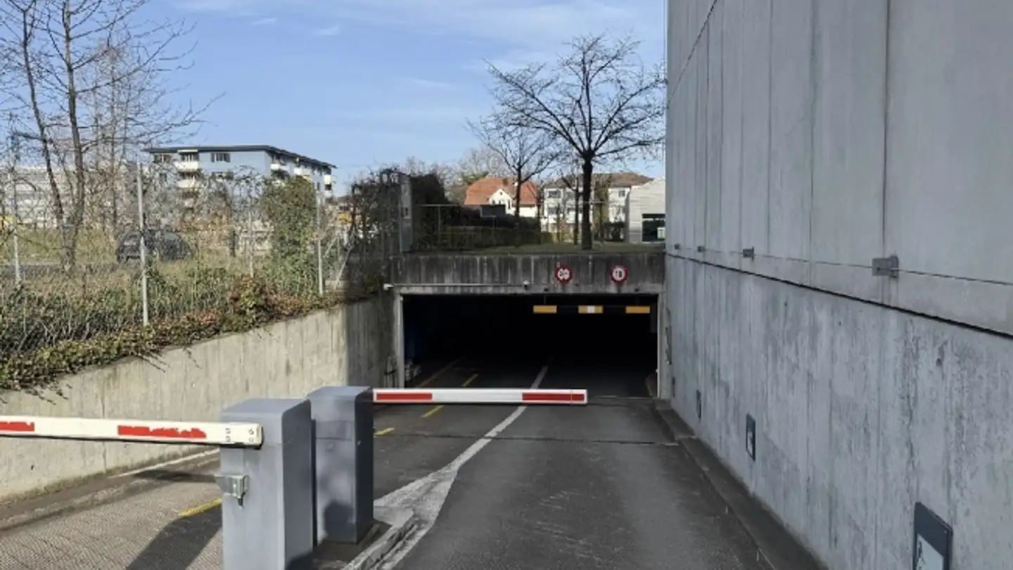 Parcheggio esterno in affitto - Soodring 6, 8134 Adliswil