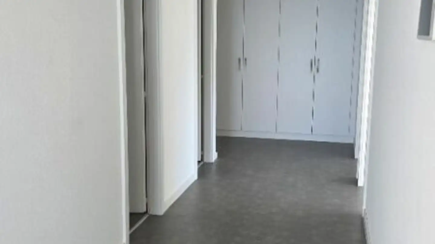 Appartement à louer - Rue Des Troncs 14, 2000 Neuchâtel - Photo 2
