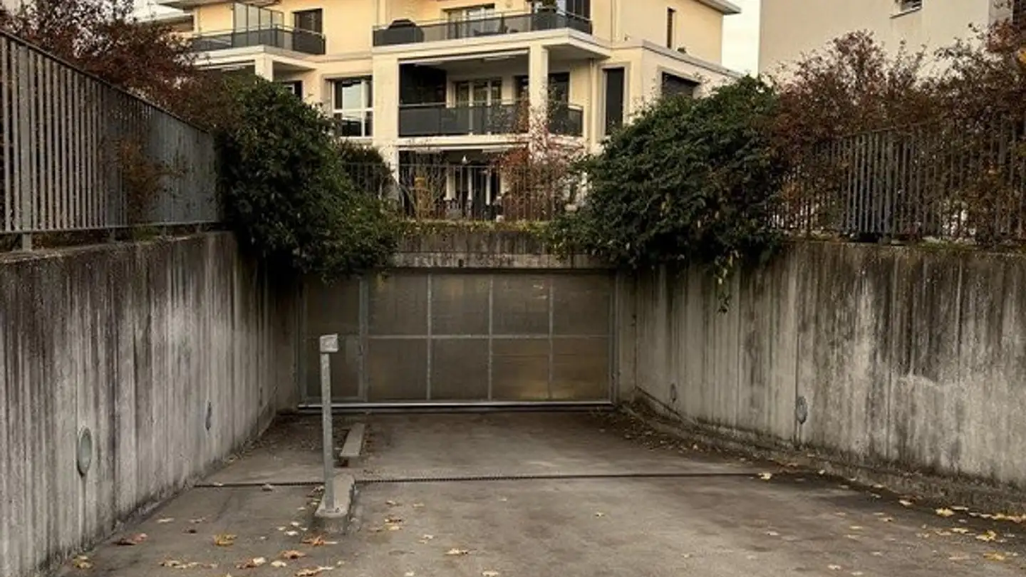 Parcheggio sotterraneo in affitto - Grabenstrasse, 2557 Studen BE