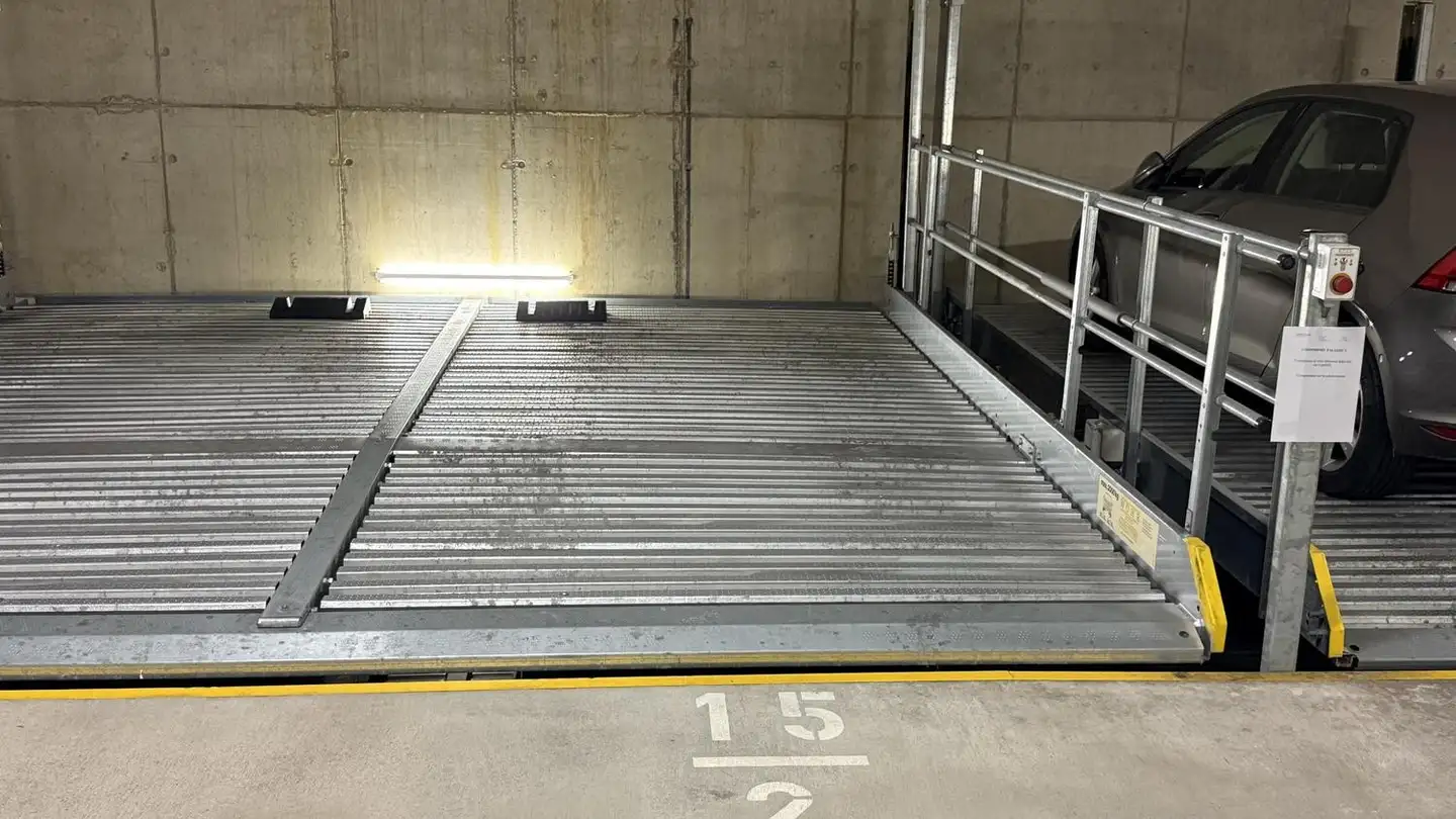 Garage singolo in affitto - Piazza Molino Nuovo 17, 6900 Lugano