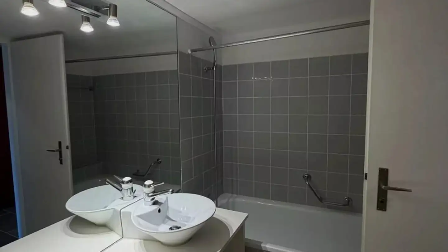 Chambre à louer - 3963 Crans-Montana - Photo 3