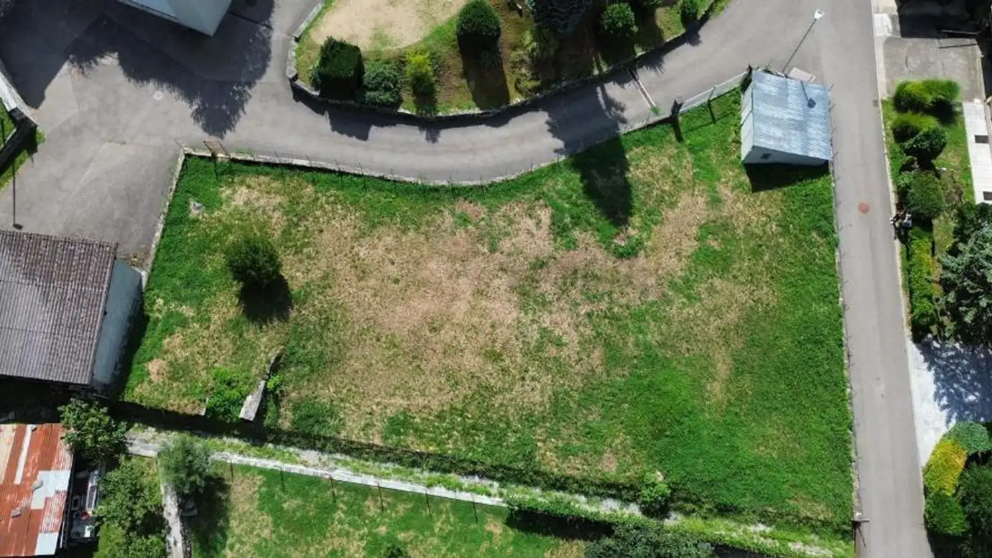 Constructible plot for sale - 6703 Osogna
