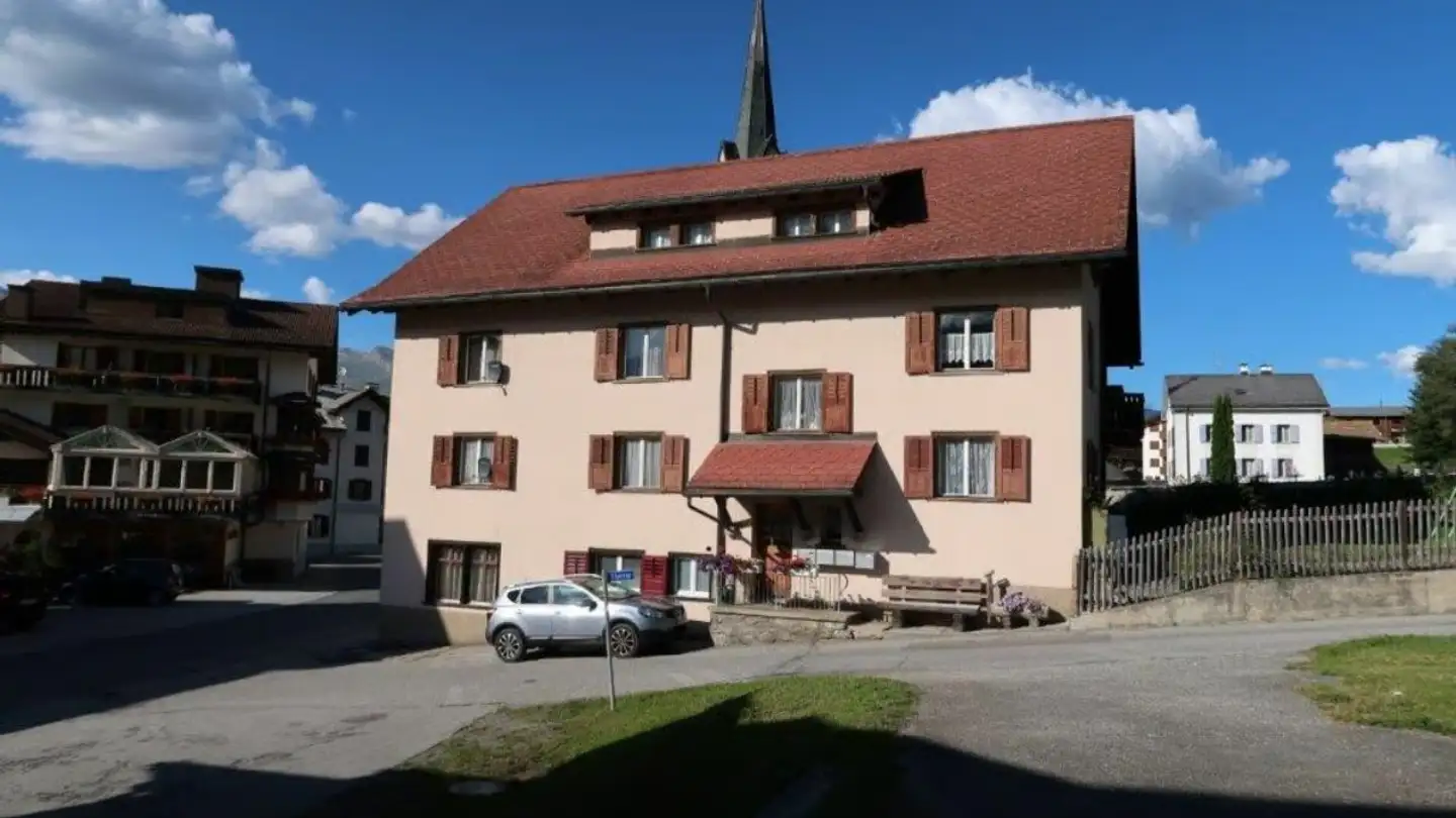 Kaufhaus kaufen - Meierhof 31a, 7134 Obersaxen - Foto 4