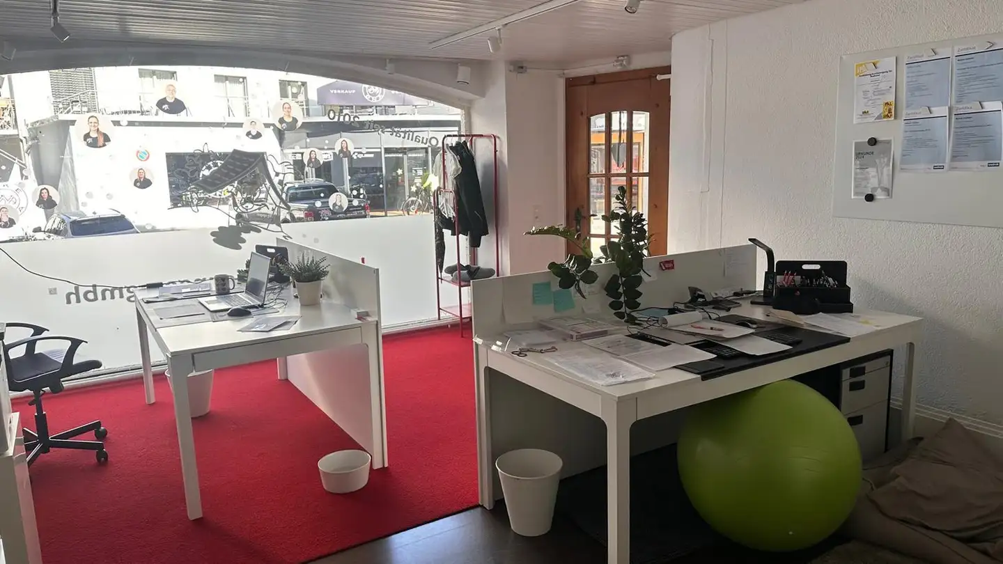 Office space for rent - Hauptstrasse 28, 8840 Einsiedeln - Photo 2