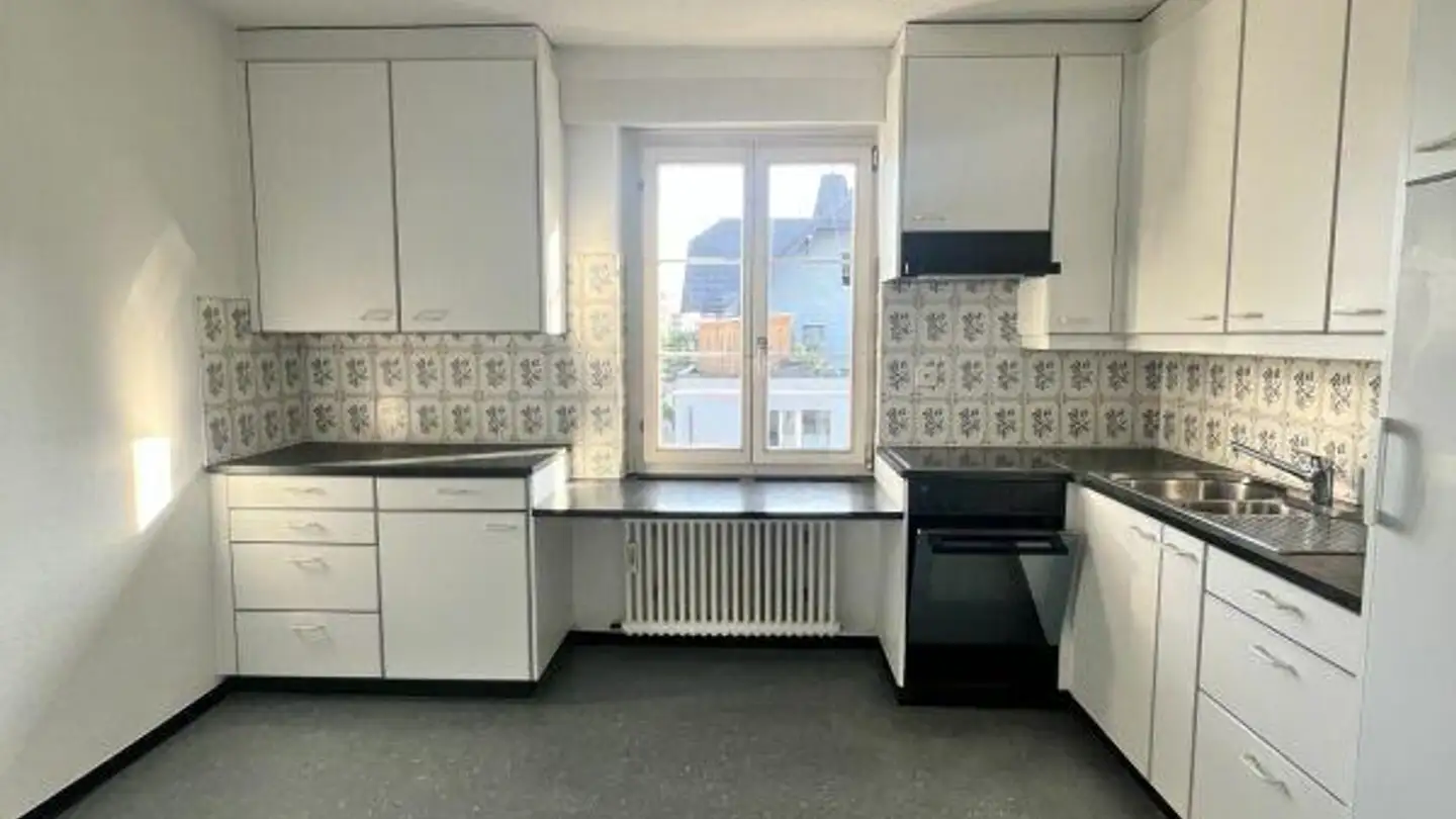 Apartment for rent - Bahnhofstrasse 4, 6037 Root - Photo 3