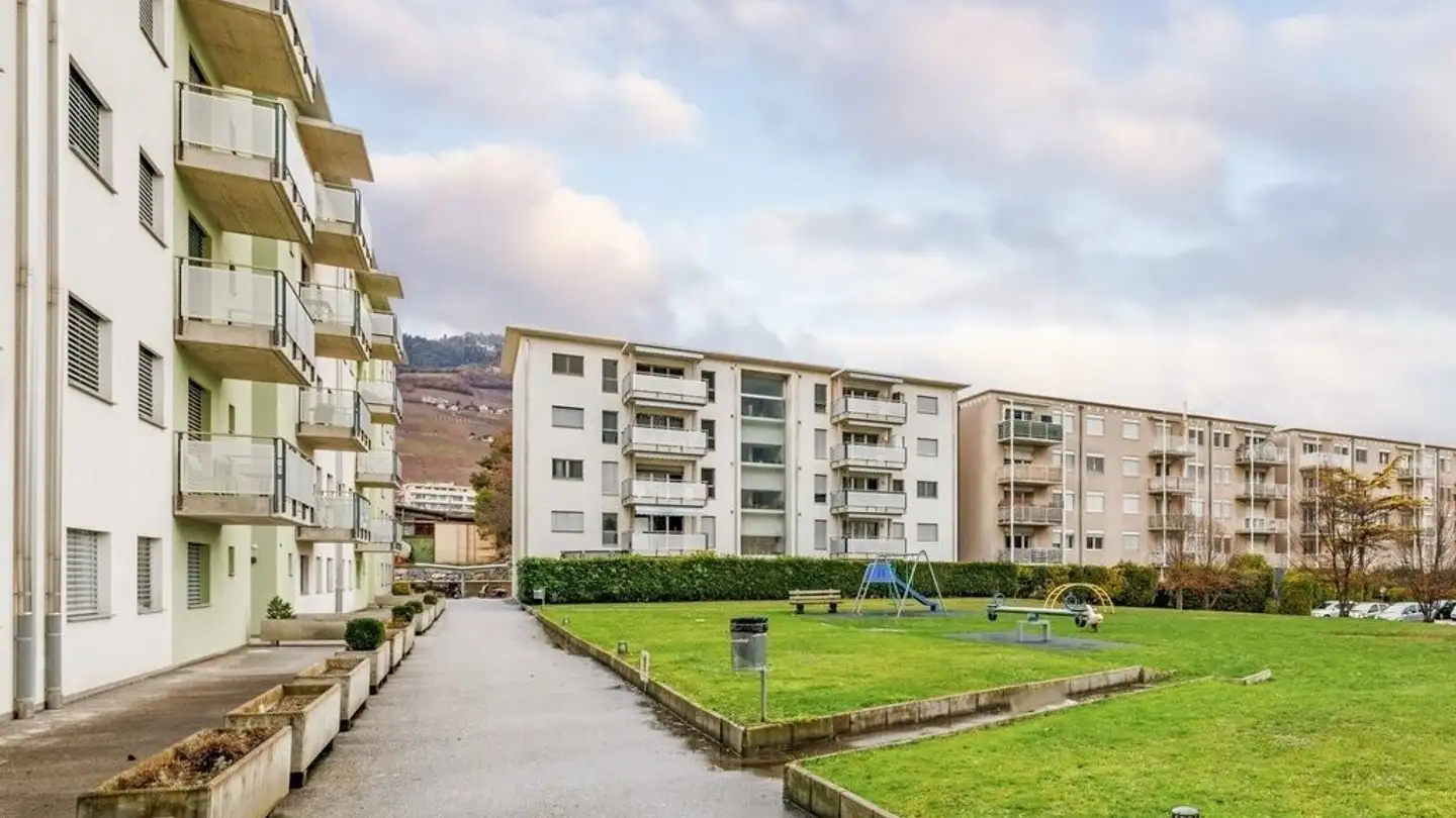 Tiefgaragenstellplatz mieten - Sierre, 3960 Sierre