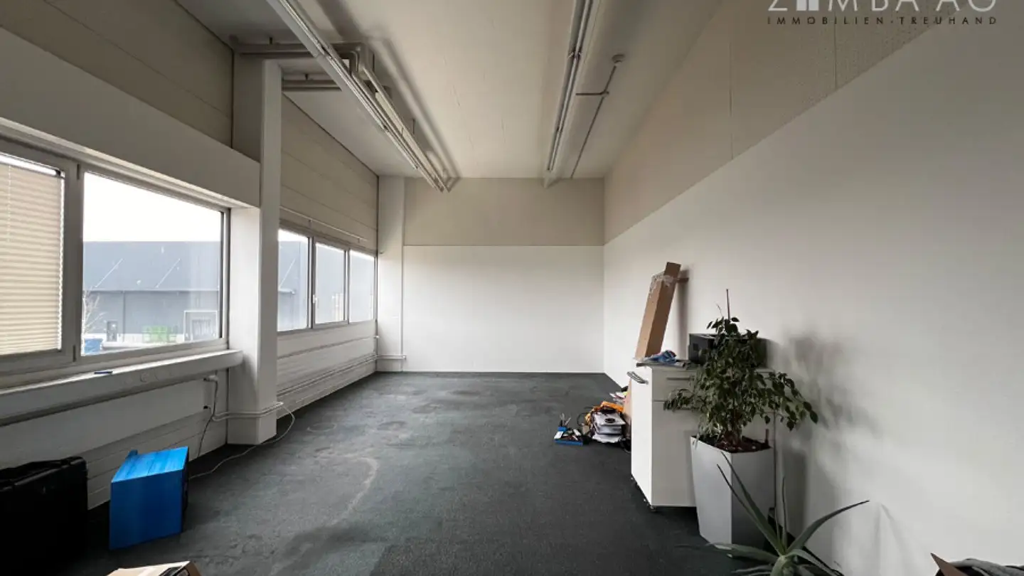 Atelier à louer - Fabrikstrasse, 8586 Erlen - Photo 2