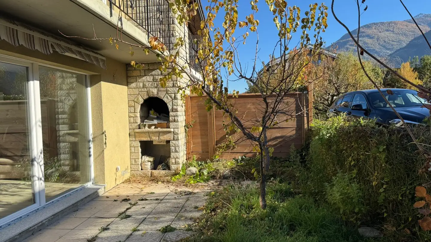 Casa a schiera in affitto - Route Du Traux, 1913 Saillon - Photo 4