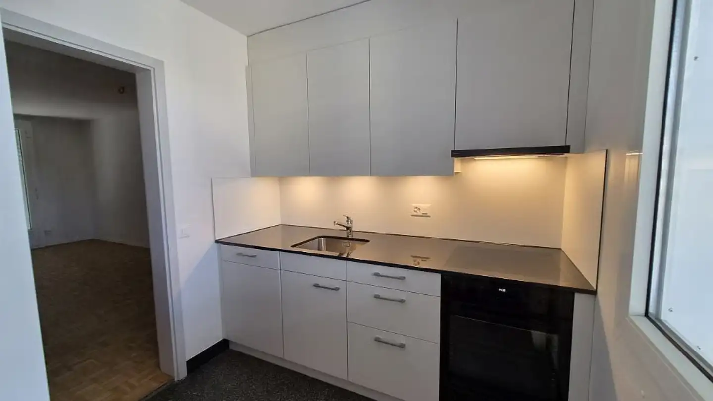Apartment for rent - Frutigenstrasse 75, 3604 Thun - Photo 2