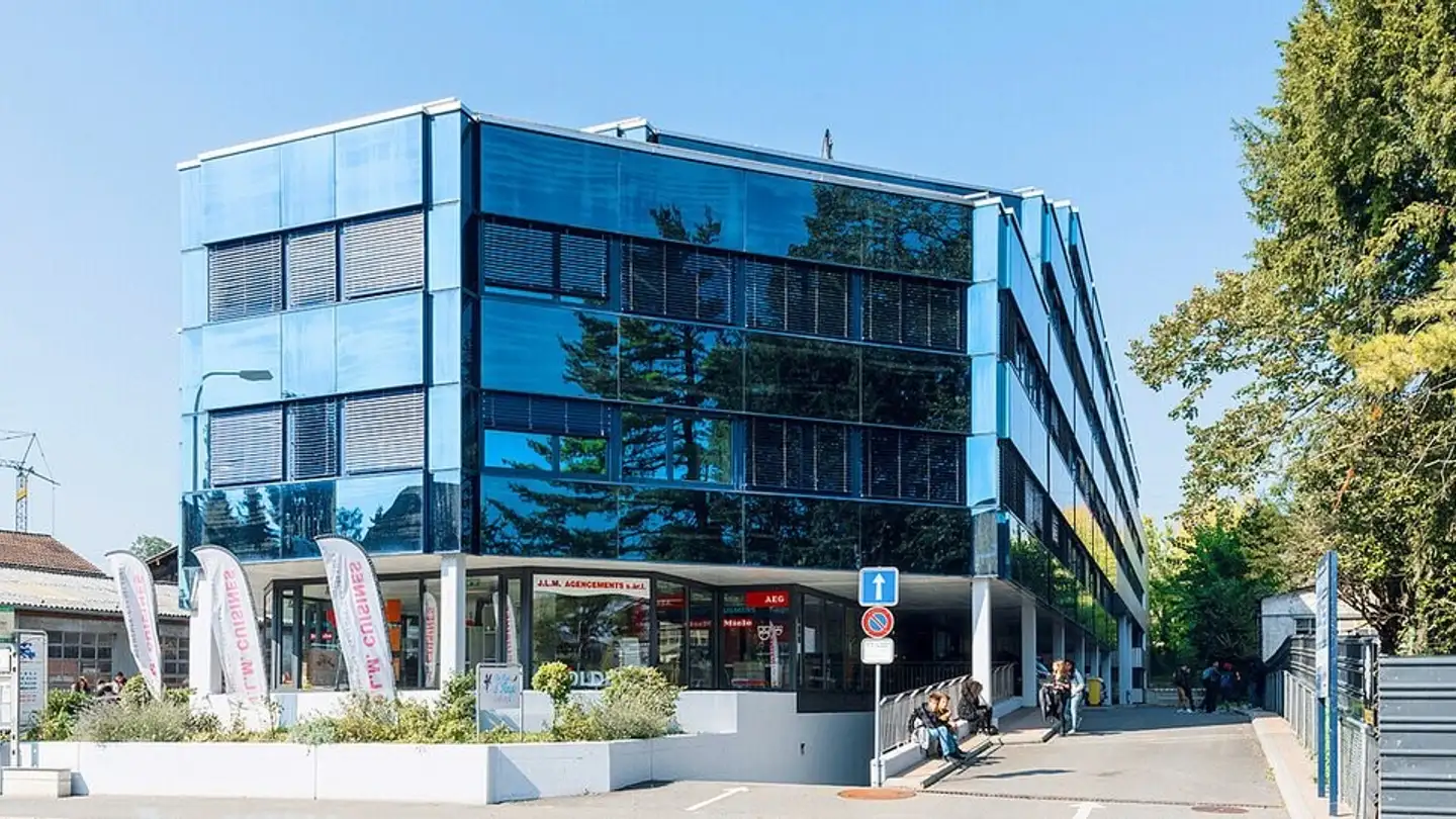 Outdoor parking space for rent - Rue De Lausanne 29, 1110 Morges