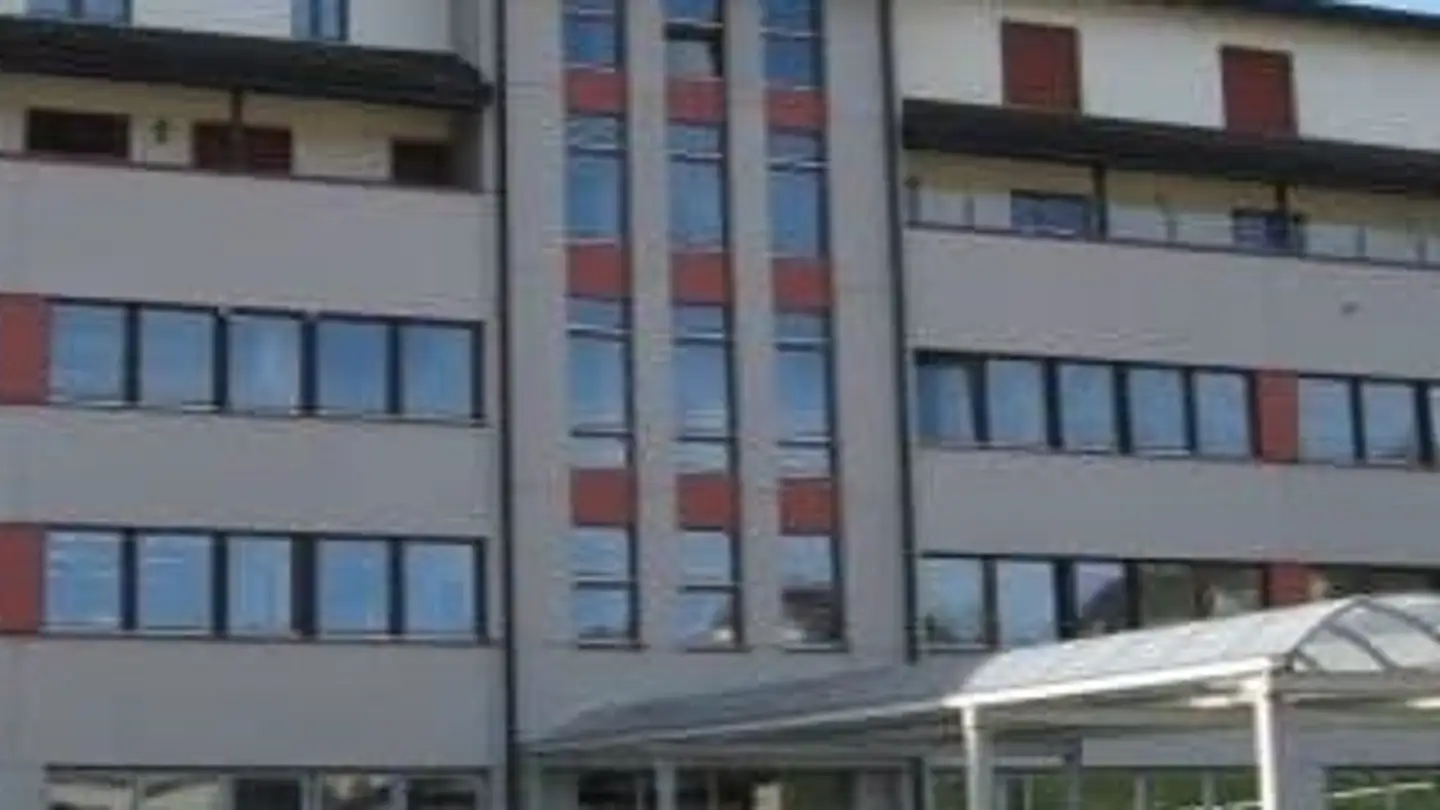 Office space for rent - Industriestrasse 3, 6345 Neuheim