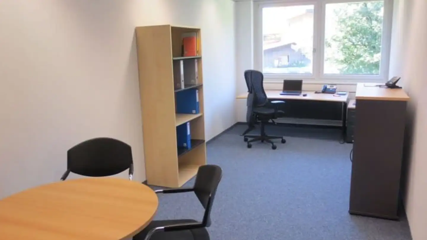 Office space for rent - Industriestrasse 3, 6345 Neuheim - Photo 4